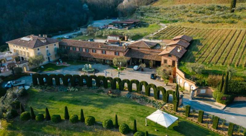 Experience Elegance with Luxury Villas Italy Le Collectionist