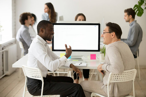 How Subtitle Generators Make Corporate Training Videos More Effective